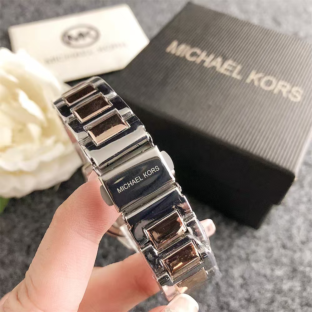 MICHAEL KORS Tas Jam Tangan Bi - Luxury Watch Photography ulasan dan harga