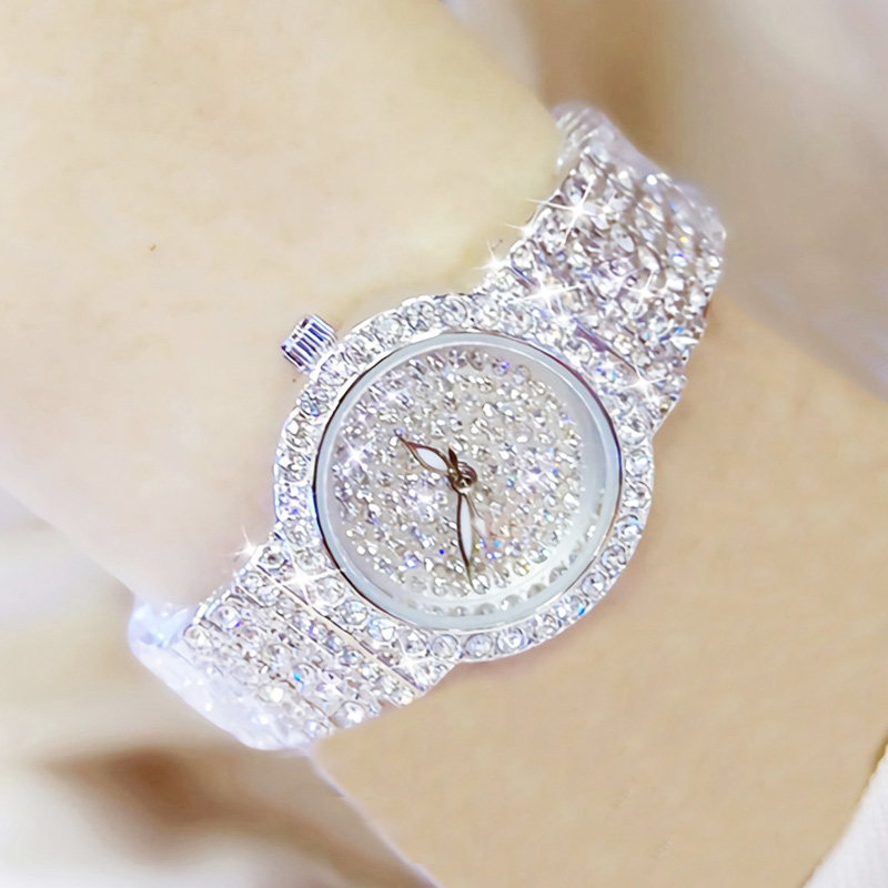 Jam Tangan Wanita dari Merek M - Lux Watch ulasan dan harga