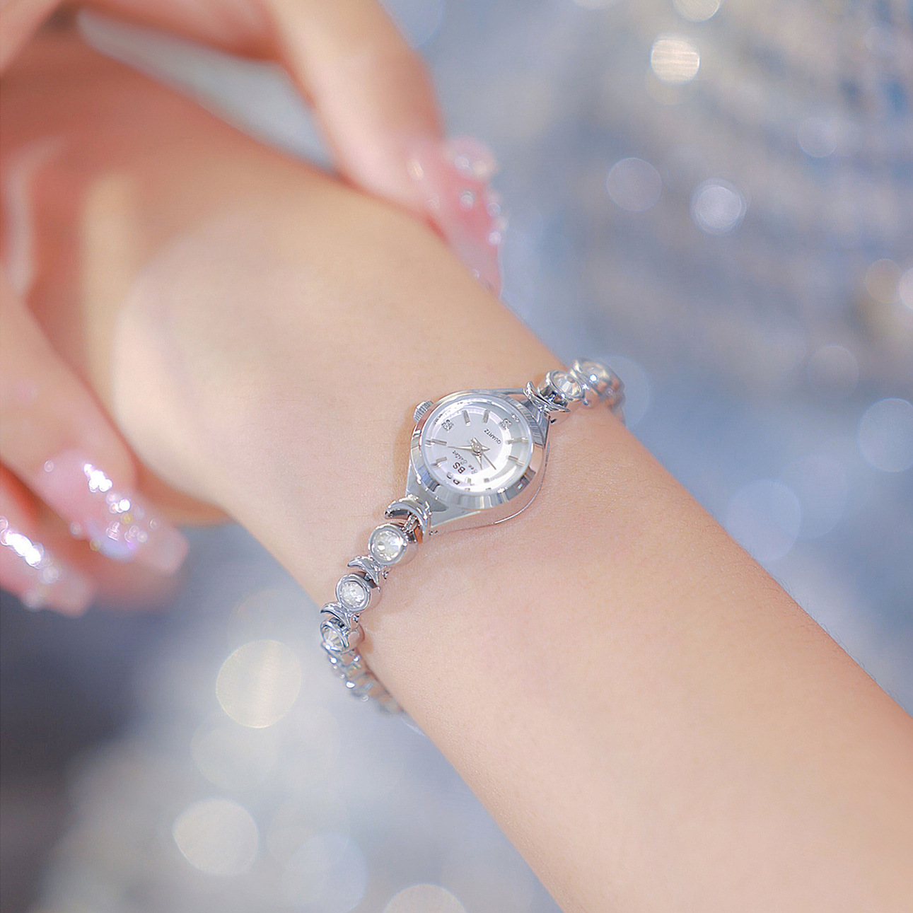 Jam tangan wanita daftar merek - Luxury Watch List ulasan dan harga