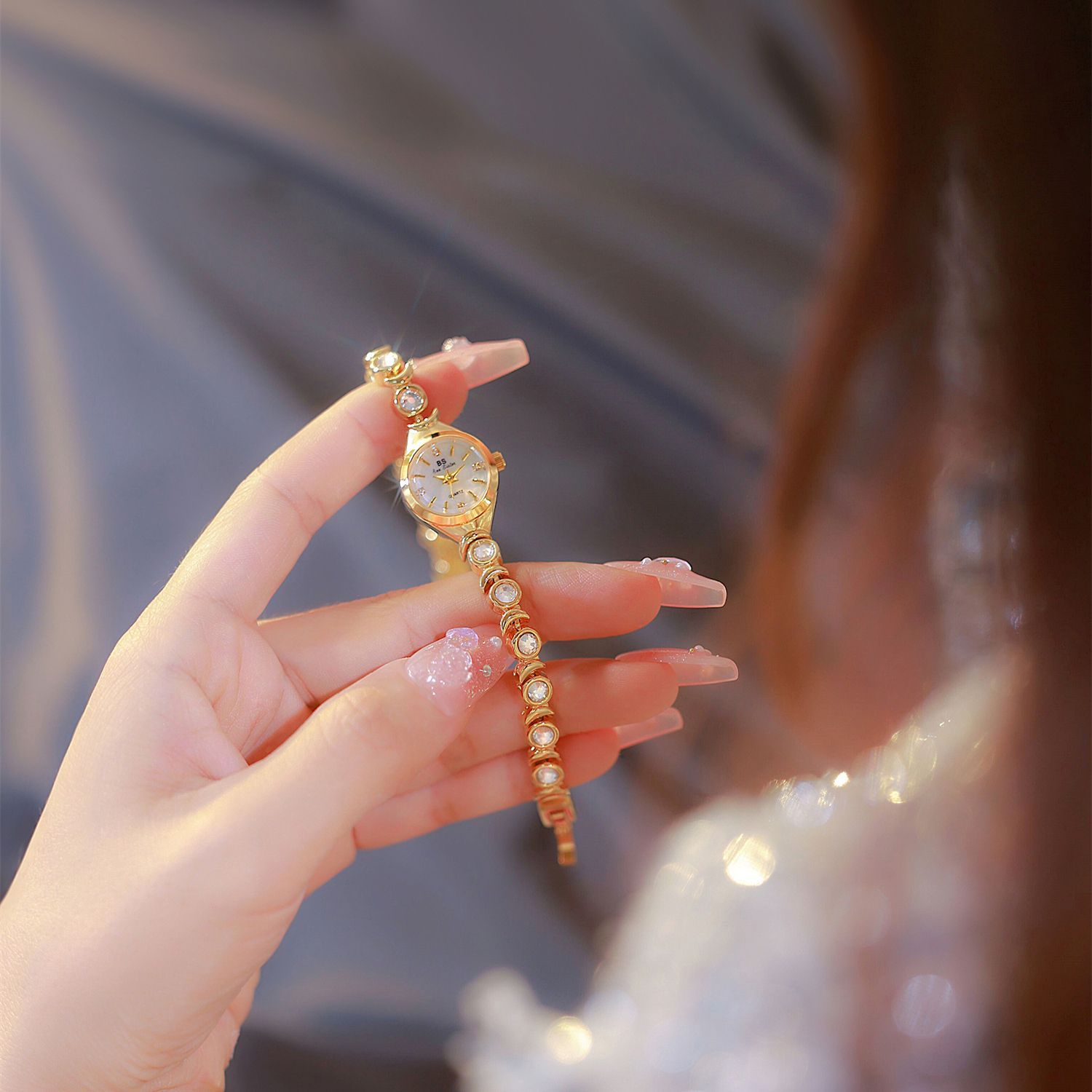 Jam tangan wanita daftar merek - Luxury Watch List ulasan dan harga